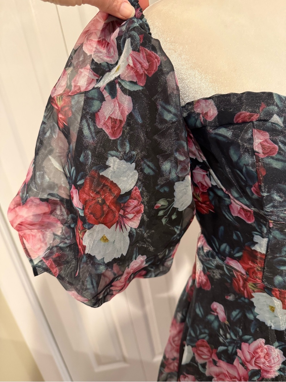 Lulus, True Excellence Black Floral Bustier Off-the-Shoulder Gown, Size M EUC - Picture 10 of 16
